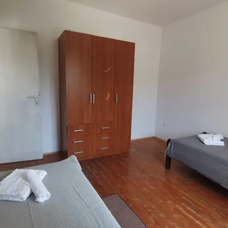Apartment Kate - 200 M From Beach