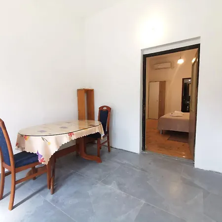 Kate - 200 M From Beach Vodice